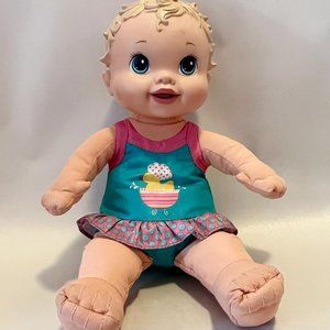 Hasbro 2010 Baby Alive Bath Time Interactive Doll Talking Splash & Giggle Works!